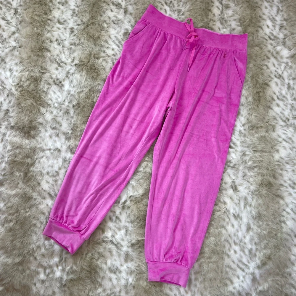 Victoria's Secret Velour High Rise Joggers - Picture 6 of 9